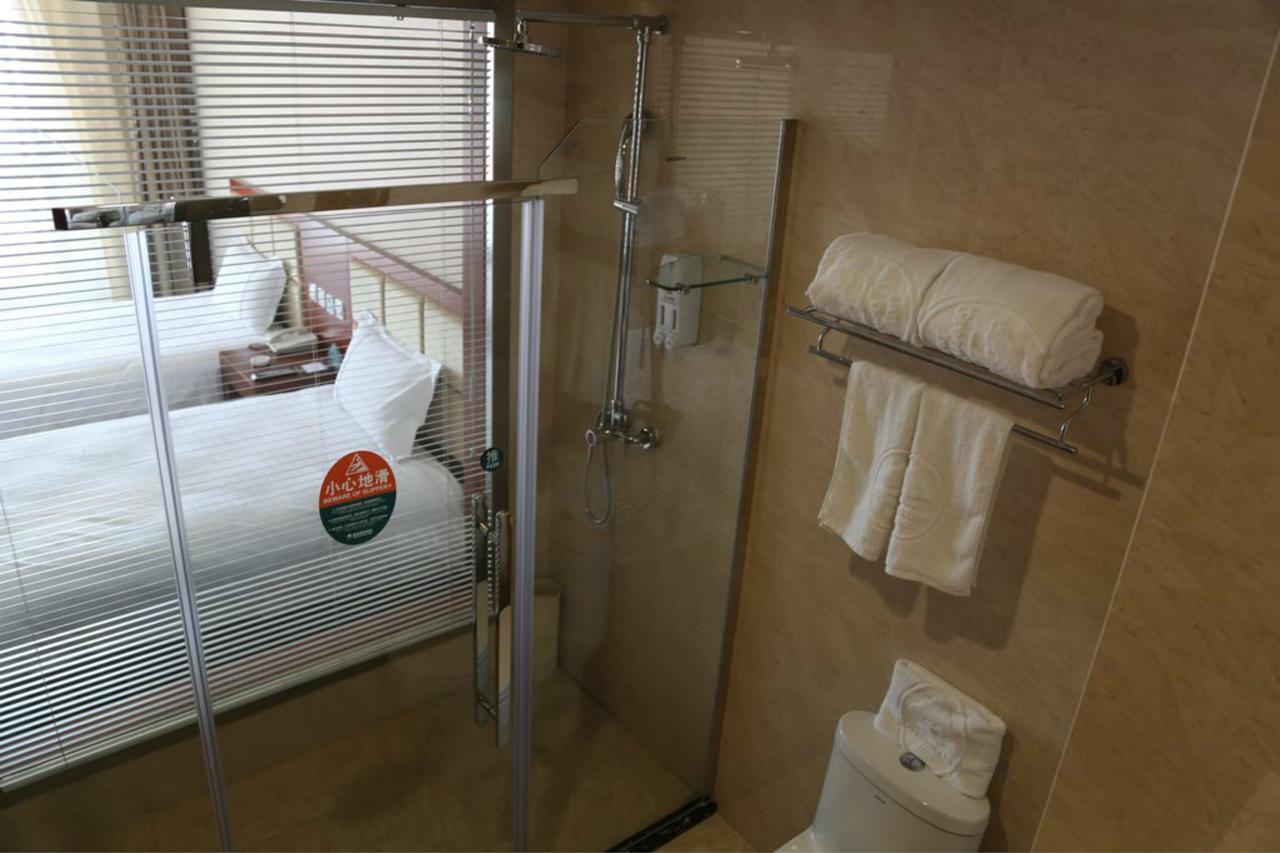 Hotel Greentree Inn Shanghai Caoan Road Textile Express Hotel Shanghai